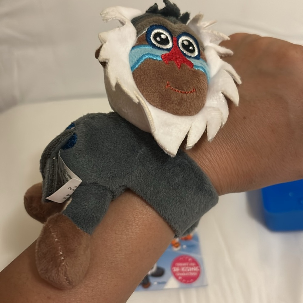 Disney Cutie Cuff Favorites Collection New! Lion King Baboon RAFIKI